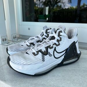 Nike LeBron Witness 6 TB, Size Men’s 10, White Black